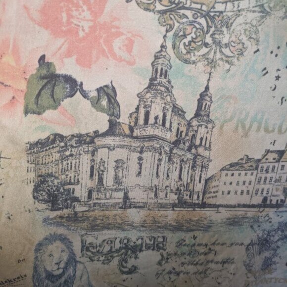 Long Sleeve Artsy Graphic Top Shirt Size XL NEW NWT - Picture 4 of 4